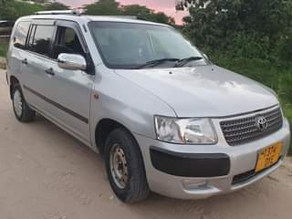 A picture of TOYOTA SUCCEED