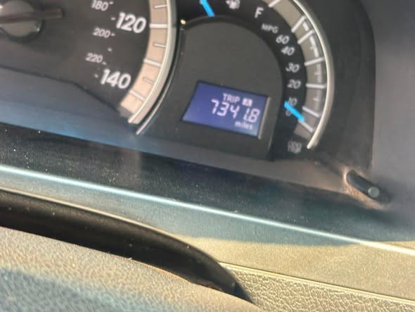 A picture of 2013 Toyota camry