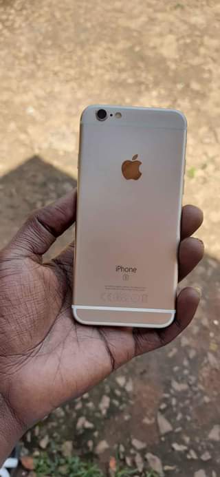 A picture of iPhone 6s