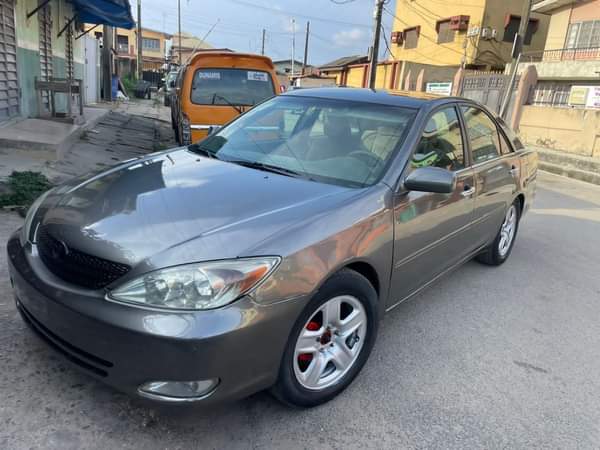 A picture of TOYOTA CAMRY 2004 ENGINE UNTOUCHED GEAR UNTOUCHED AC CHILLING PRICE