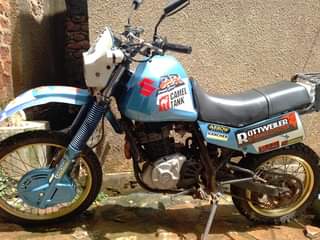 A picture of Suzuki Dr 600cc