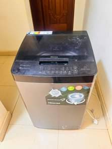 A picture of Quick Sale Fairly used 8kgs top loader washing machine Perfect