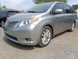 A picture of TOYOTA SIENNA 2016 MODEL toks standard