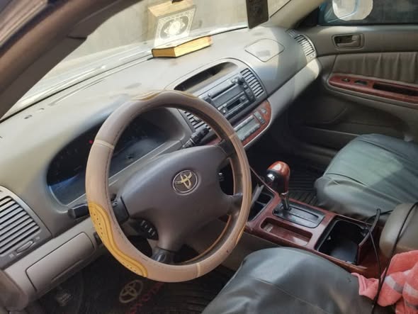 A picture of 2004 Toyota Camry Sport Edition