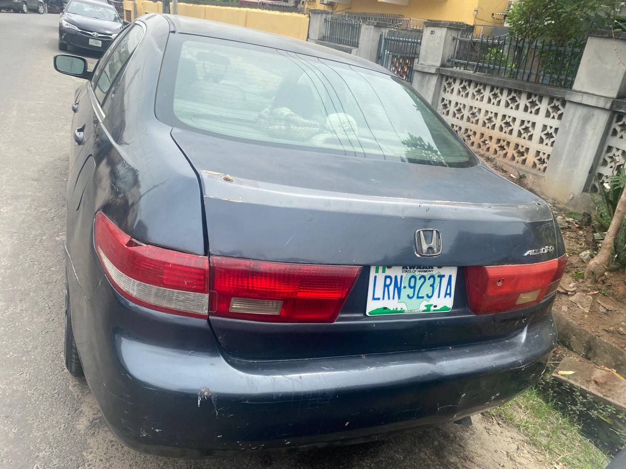 A picture of First body Honda accord v4 2005 with a very sound