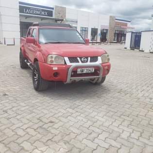 used nissan hardbody