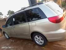 A picture of Toyota Sienna 2007 year model