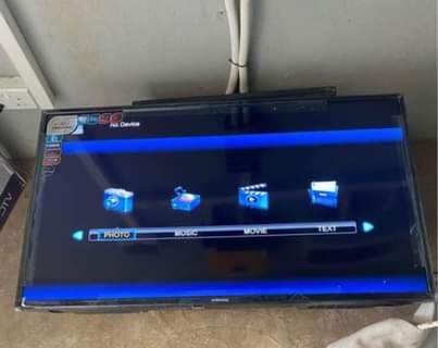 classifieds/tvs