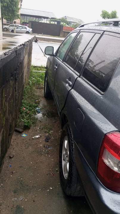 A picture of Neatly used Toyota highlander Buy and drive Sound engine Gear