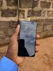 A picture of Samsung S10E