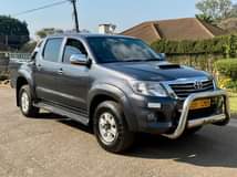 used toyota hilux