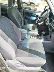 A picture of URGENT SALE Clean Reg 02 Toyota RAV4 first body first