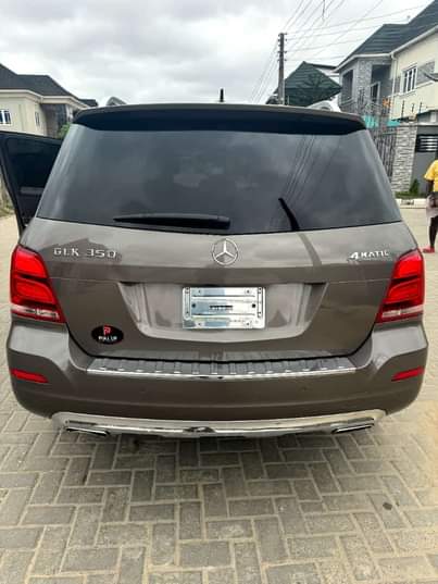 A picture of 2024 entry Foreign used MERCEDES BENZ GLK350 Full option Year