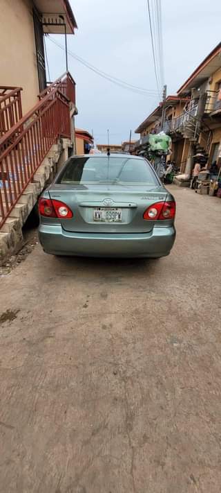 A picture of 2005 Toyota Corolla