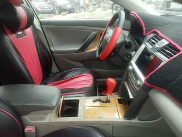 A picture of 2009 Toyota Camry with sound 4 plugs engine Andriod Screen