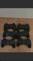 A picture of 5Official Ps3 controllers