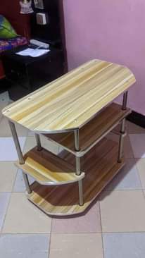 A picture of Show case ya kichina swafi mpyaa Piga 0696272725