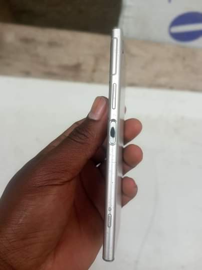 A picture of Sony XPERIA 64GB