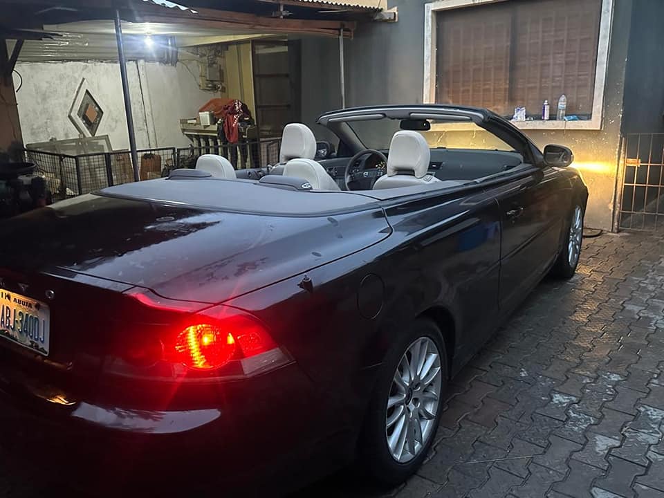 A picture of Volvo c70 coupe