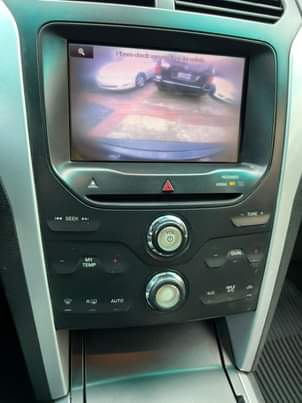 A picture of 2014 ford explorer