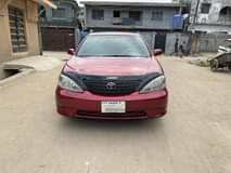 A picture of TOYOTA CAMRY 2004 08136978951