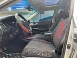 A picture of Lexus 330 2005