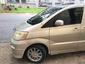 A picture of toyota alphard