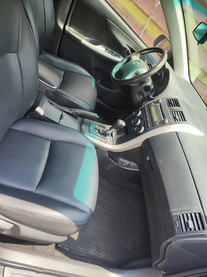 A picture of Toyota corolla 2010
