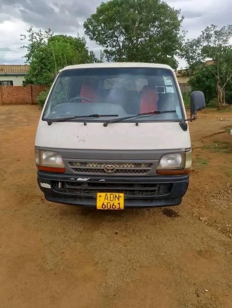 used toyota hiace