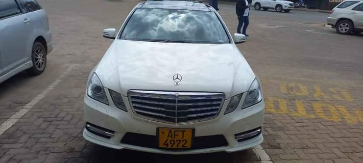 classifieds/cars mercedes