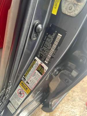 A picture of Awoof deal 011 Toyota Venza going for only 8 650M