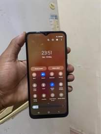 A picture of Samsung A04e