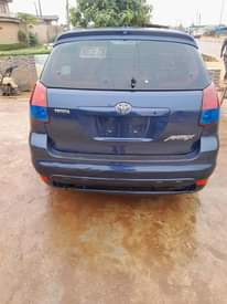 A picture of 2004 Toyota Matrix