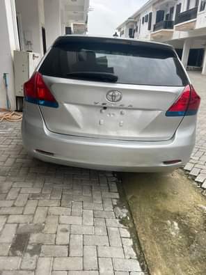 A picture of First body 010 venza AC gear and engine perfect condition