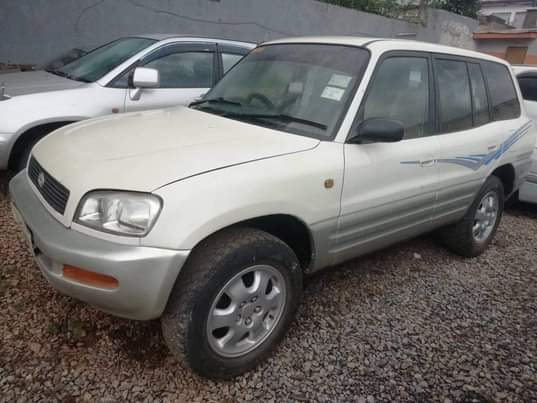 A picture of 2007 Japan Rav 4 Rav 4