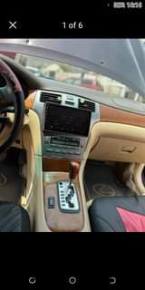 A picture of 2006 Neatly Used Crystal Clean First Body Lexus es330. Zero