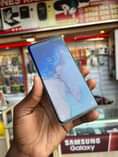 A picture of samsung galaxy S10 128GB