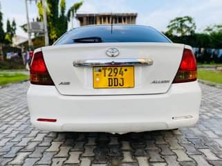 A picture of SELLING TOYOTA ALLION