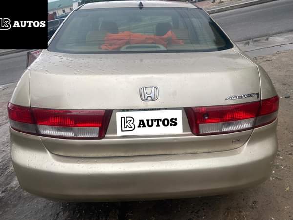 A picture of KB AUTOs Honda EOD end of discussion Year 2004 model