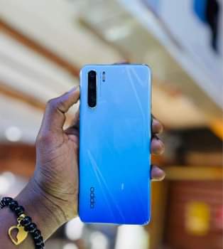 A picture of Oppo f15