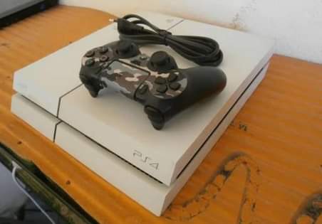 A picture of PLAYSTATION