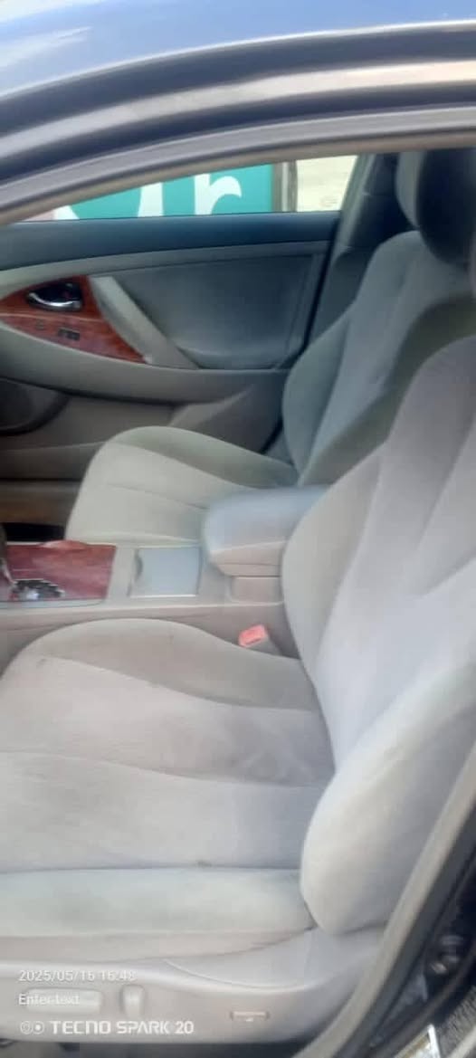 A picture of Toyota Camry spider 2010