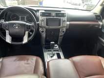A picture of Extremely sweet and fresh foreign used SUV with sharp body