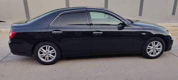 A picture of Toyota Mark X on sale DUA gari imetuzwa vizuri sanaaaaaa