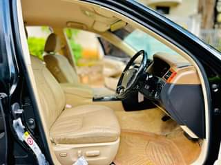 A picture of TOYOTA CROWN ATHLETE GOOD NEW FOR SELL 16 5M OR