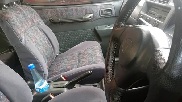 A picture of Toyota Rav4 short