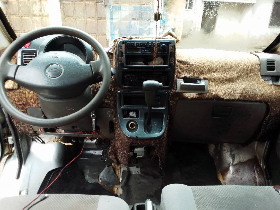 A picture of Daihatsu Hijet Mini Bus