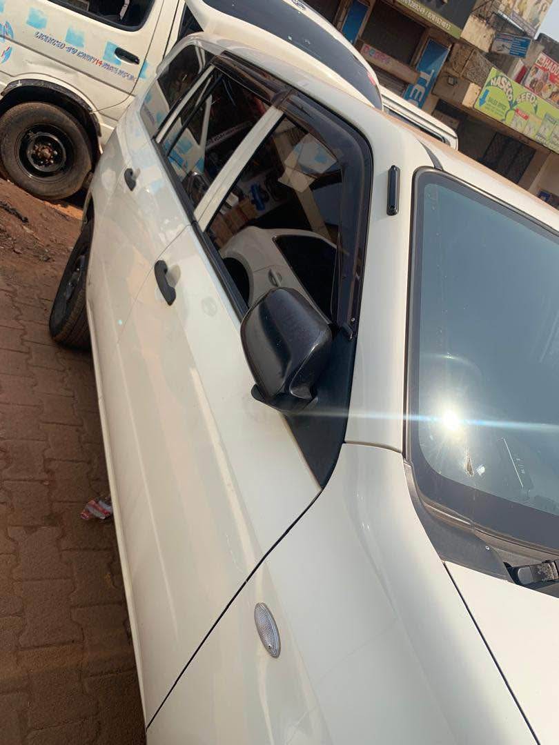 A picture of Toyota Probox 2016