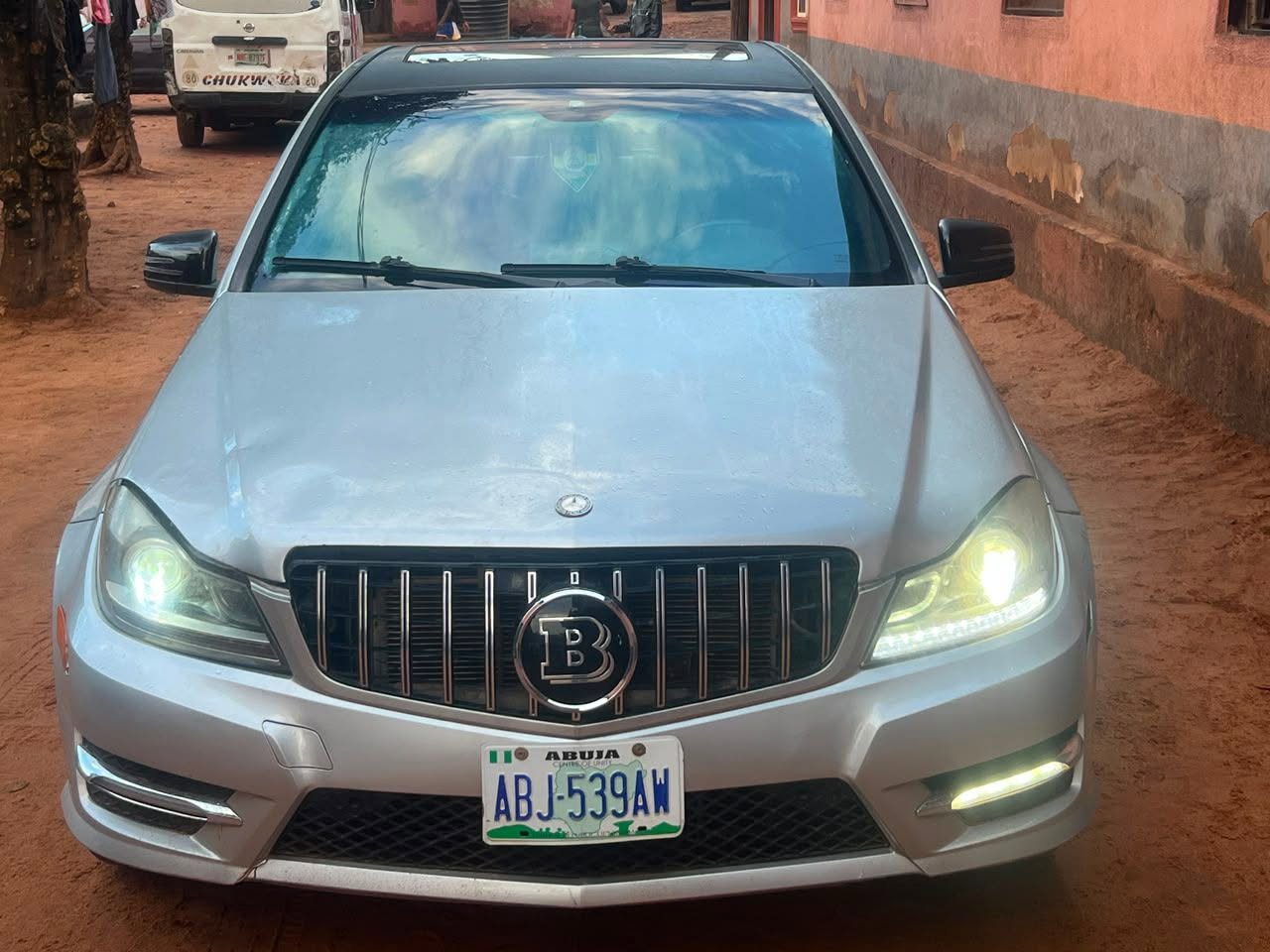 A picture of Mercedes Benz C300