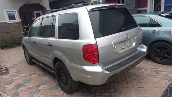 A picture of NEATLY USED 2005 HONDA PILOT FOR SELL IB ASABA DELTA